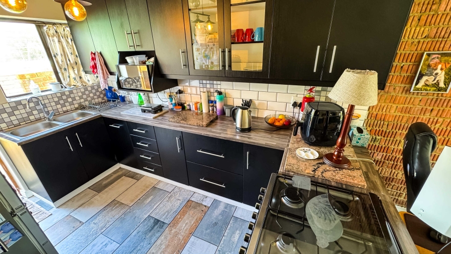 2 Bedroom Property for Sale in Dana Bay Western Cape